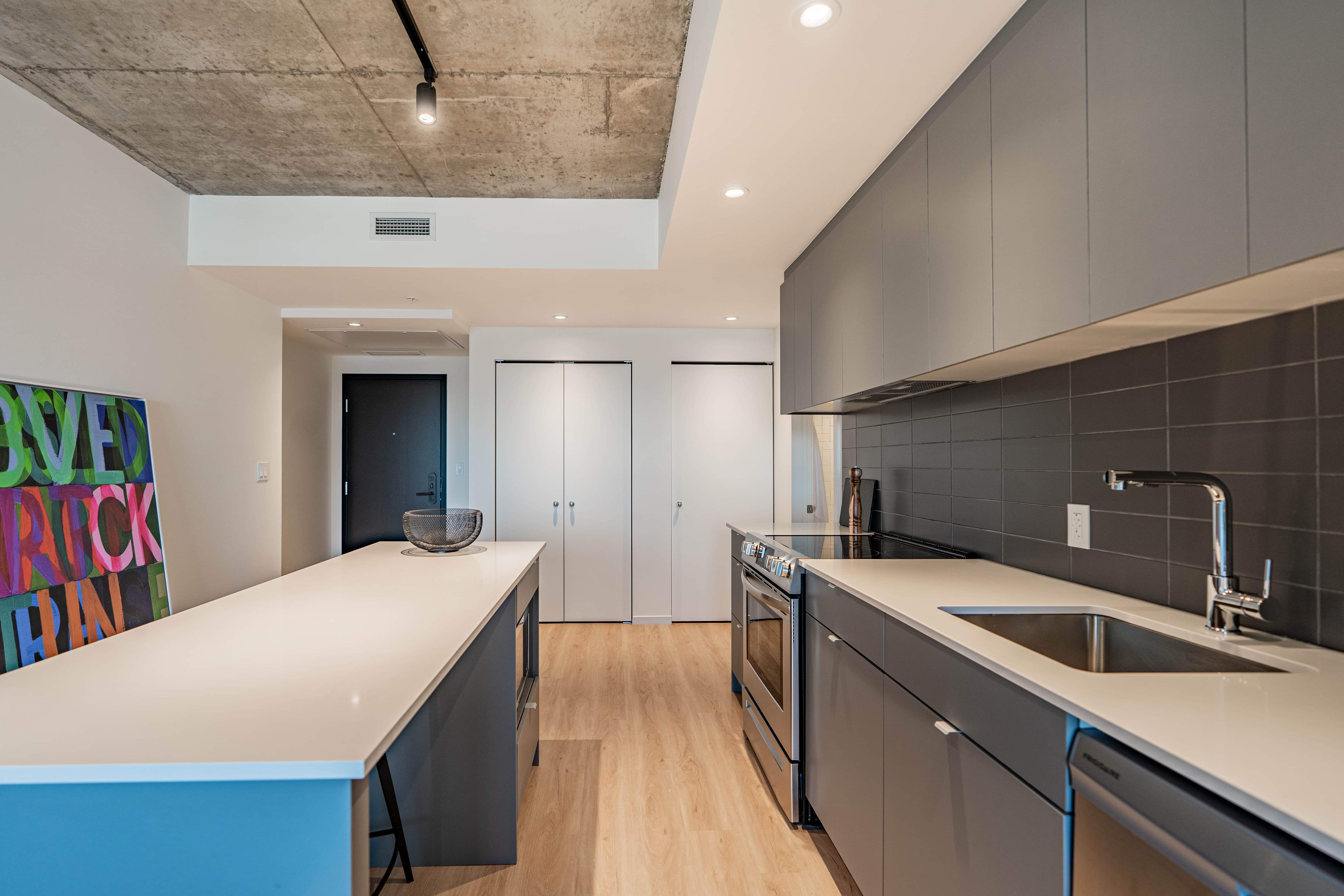 530 Rue Saint-Hubert — photo 2