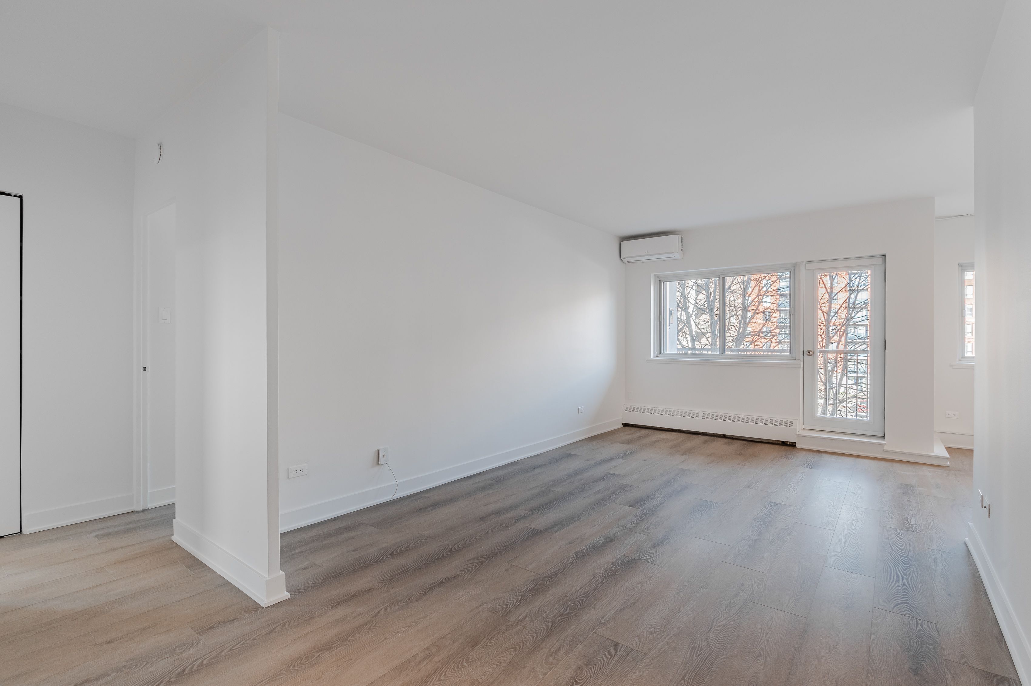 1615 Boulevard Jules-Poitras — photo 1